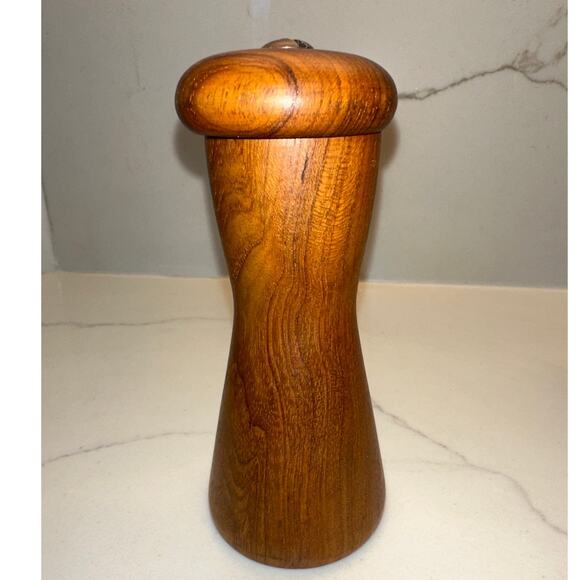NEW Unique Collection of 5 Vintage Denmark Pepper Mills Teak Wood - Picture 6 of 13